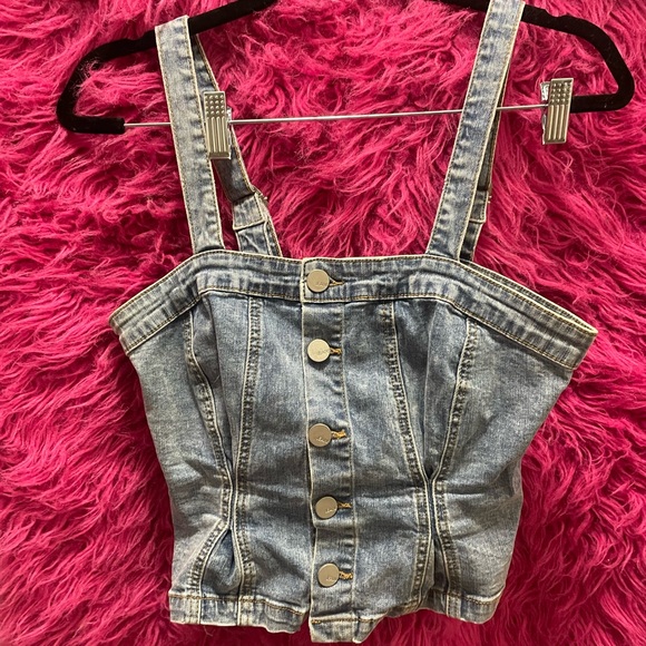 Nasty Gal Light Wash Denim Button Top - Picture 1 of 7